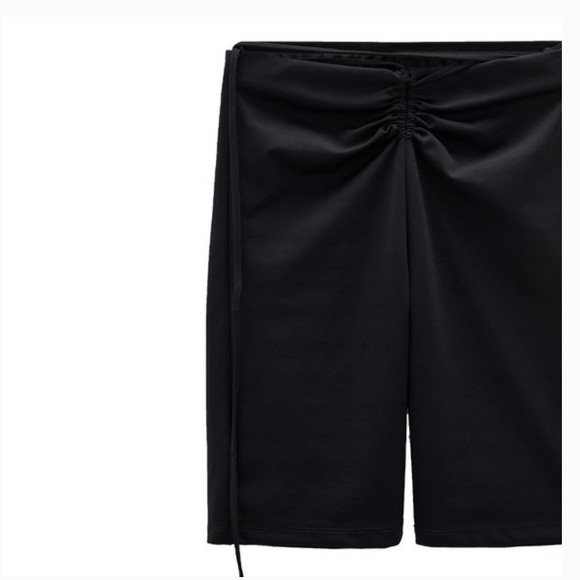 Zara black ruched bike shorts with front ties
NWT - Picture 3 of 4
